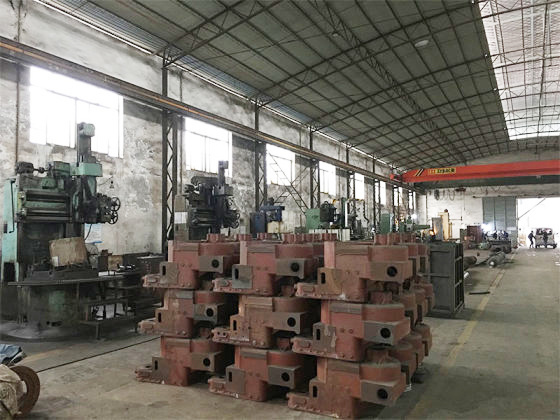 機加(jiā)工車間(jian)